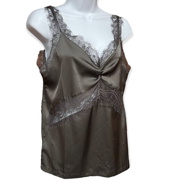 NWT Forever 21 Lace Tank Top - Picture 1 of 6